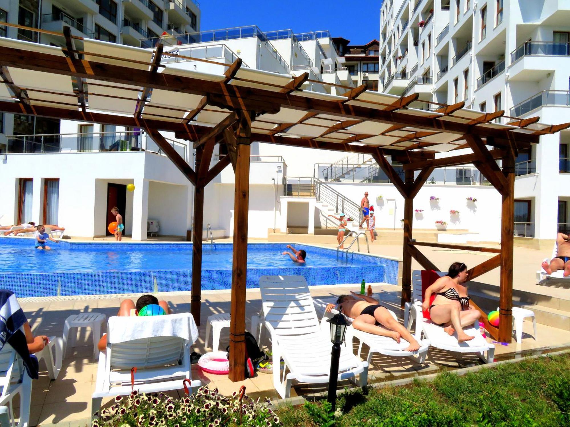 Апартаменти Бяла Клиф - Byala Cliff Apartments エクステリア 写真